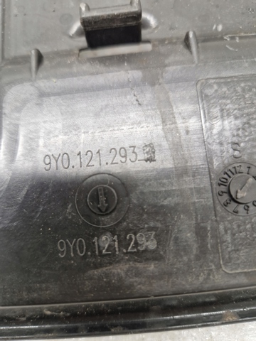 PORSCHE 9Y0121293 Воздуховод (дефлектор) радиатора нижний в наличии Каменское