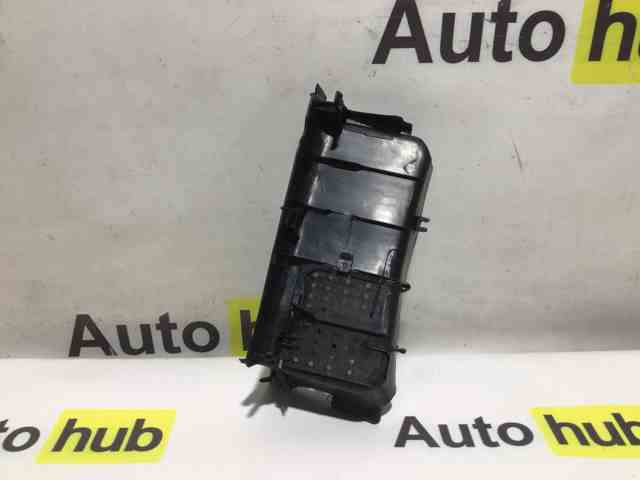 9Y0121700AOK1 PORSCHE купить в Запорожье