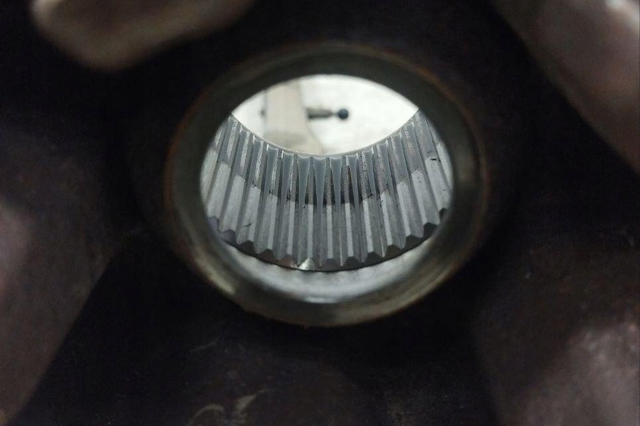 PORSCHE 9Y0407245 Цапфа передняя левая в наличии Чернигов