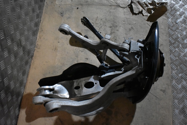 Цапфа поворотного кулака 9Y0505432L PORSCHE