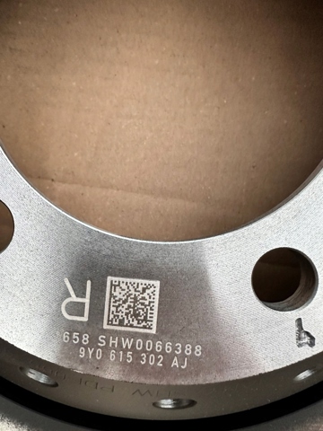 Передний тормозной диск 9Y0615301AB PORSCHE