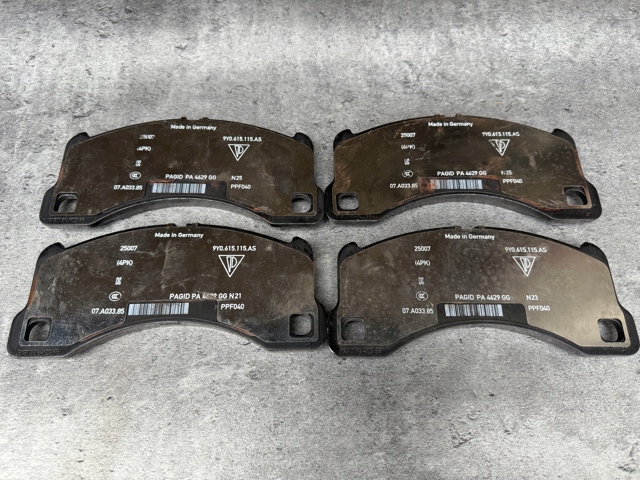 PORSCHE 9Y0698151AS Передние тормозные колодки в наличии Николаев
