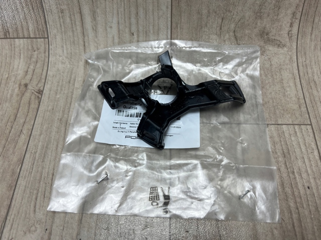 PORSCHE 9Y0807130 в наличии Черновцы