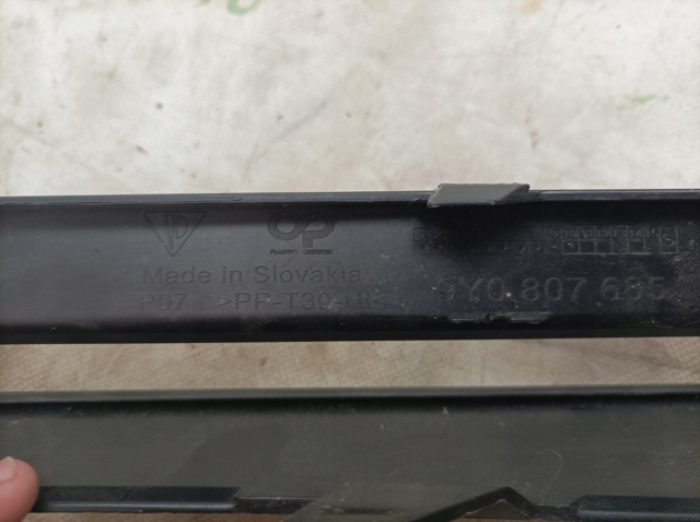 9Y0807685 PORSCHE купить в Черкассы