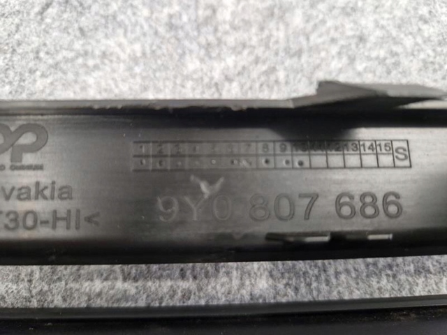 PORSCHE 9Y0807686 в наличии Черкассы