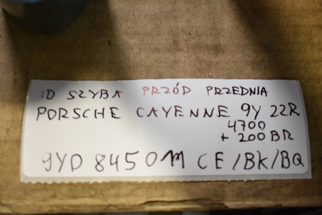 9Y0845011CE Лобовое стекло купить Ровно