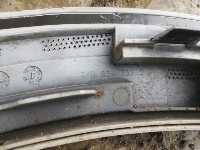 PORSCHE 9Y0854731D в наличии Харьков