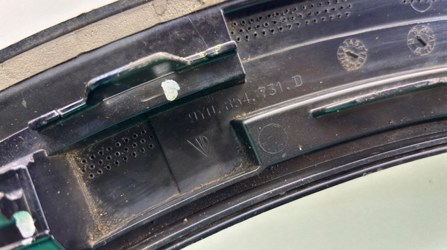 PORSCHE 9Y0854731D в наличии Винница