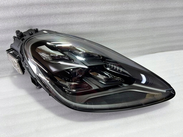 PORSCHE 9Y0941035L в наличии Ужгород