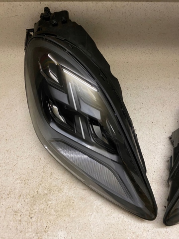 PORSCHE 9Y0941077Q в наличии Запорожье