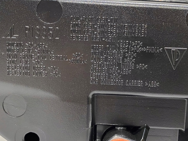 PORSCHE 9Y0945081F в наличии Николаев