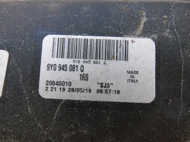 Свет в багажнике 9Y0945081Q PORSCHE