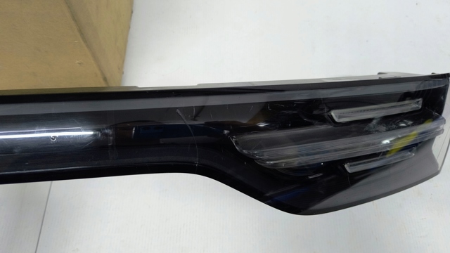 PORSCHE 9Y0945081R в наличии Николаев
