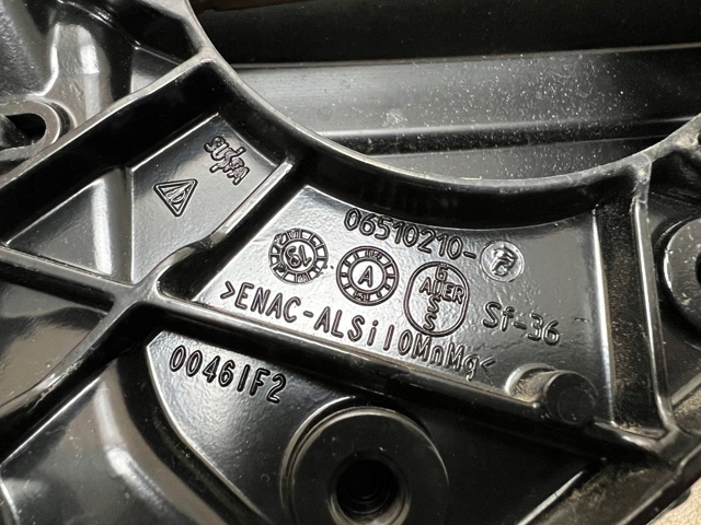 PORSCHE 9Y3827204B в наличии Ирпень