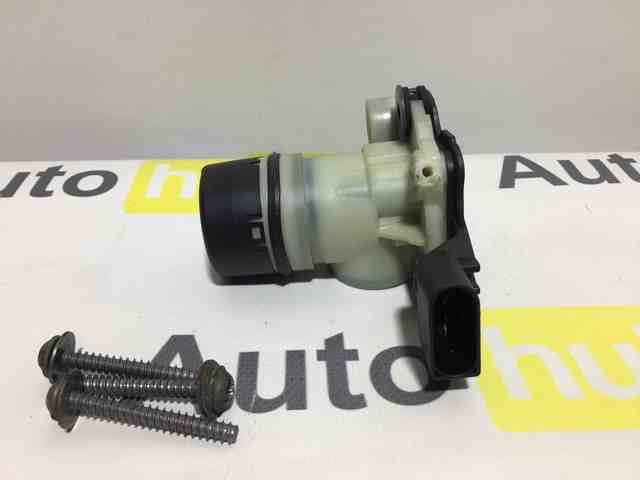 MERCEDES 0004700400 Насос AD BLUE в наличии Украина