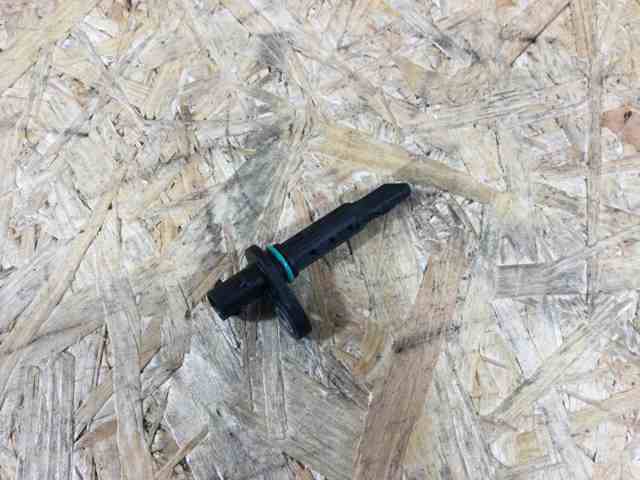 Датчик ABS передний A2139052104 MERCEDES