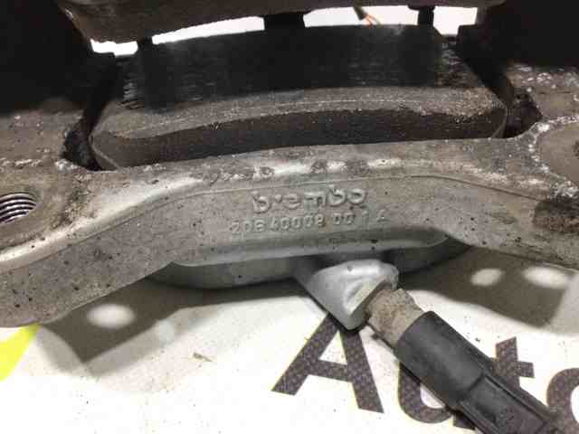 A2224215098 Суппорт тормозной передний правый купить Ровно