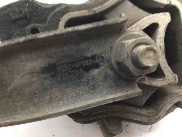 LR011835 LAND ROVER Нижняя опора двигателя купить в Каменское