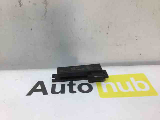Антенна автомобильная LR012709 LAND ROVER