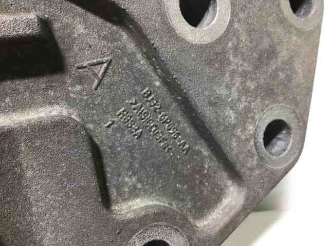 LR024735 LAND ROVER купить в Украина