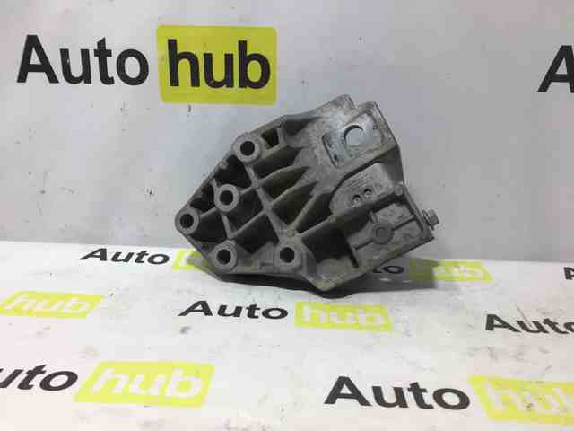 LR024735 LAND ROVER купить в Харьков