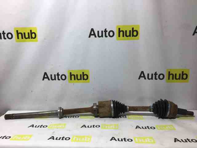 Привод правый LR024754 LAND ROVER