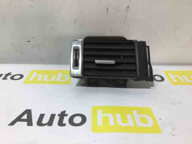 Решетка воздуховода левая LR025062 LAND ROVER