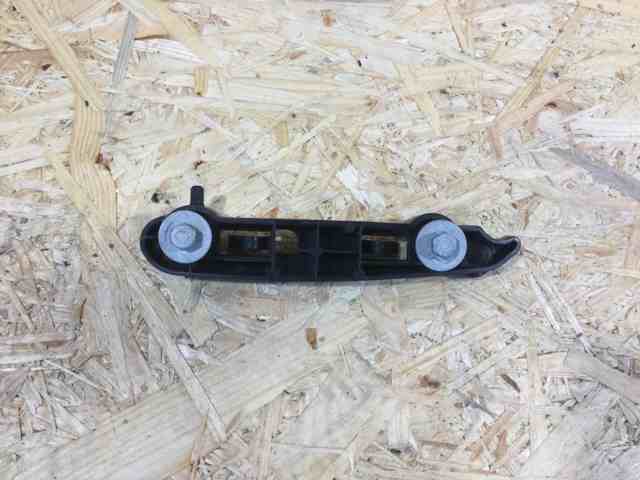 LAND ROVER LR026525 Кронштейн бампера переднего левый в наличии Черкассы
