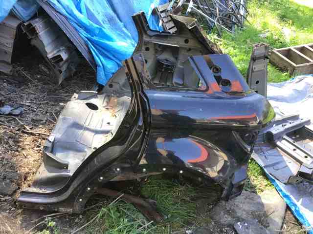 LR028464 LAND ROVER Крыло заднее левое купить в Харьков