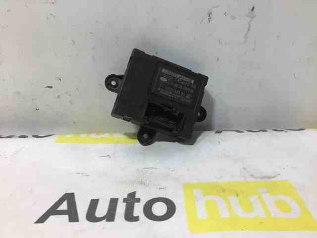 Блок комфорта задней двери LR028519 LAND ROVER