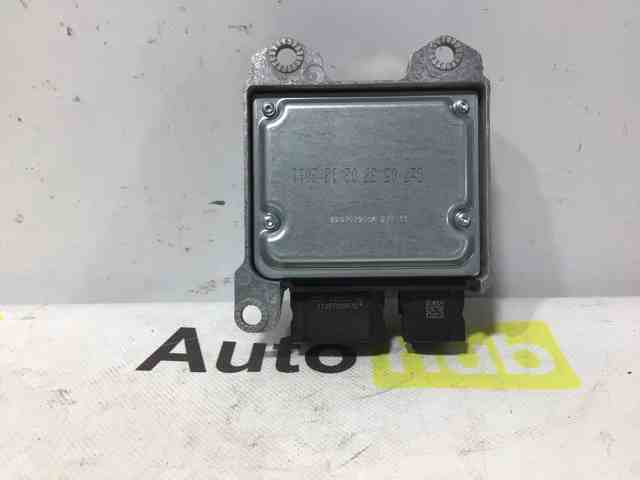 LR028871 LAND ROVER купить в Киев