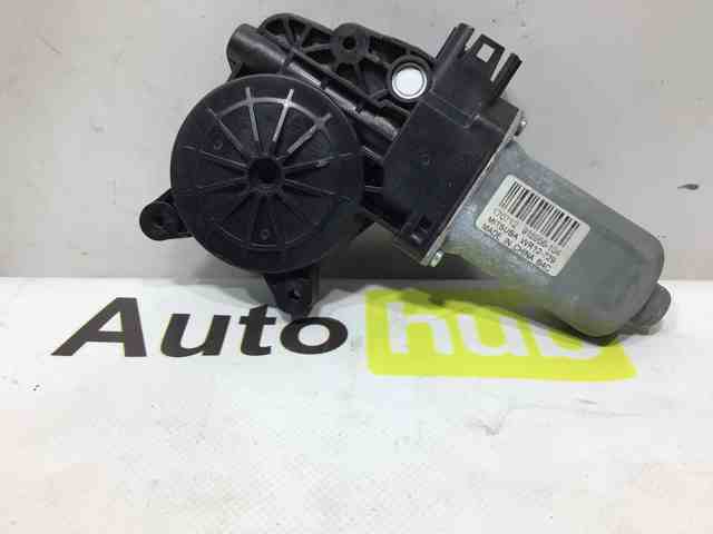 Привод электростеклоподъемника передний LR031661 LAND ROVER
