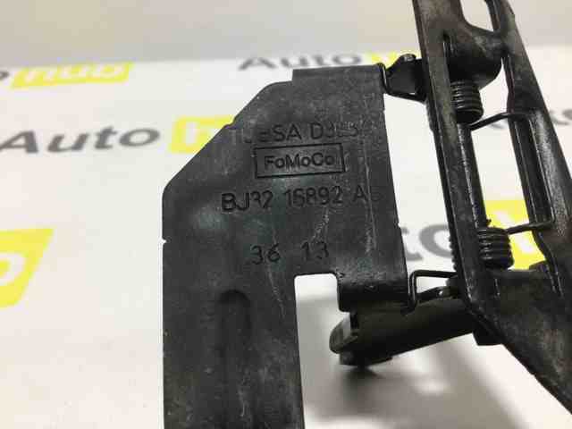 LAND ROVER LR032631 Стояк-крюк замка капота в наличии Украина