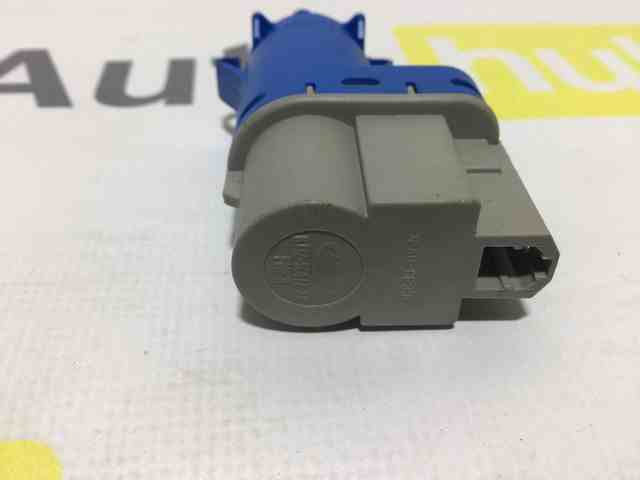 LR032955 Датчик включения стопсигнала купить Киев