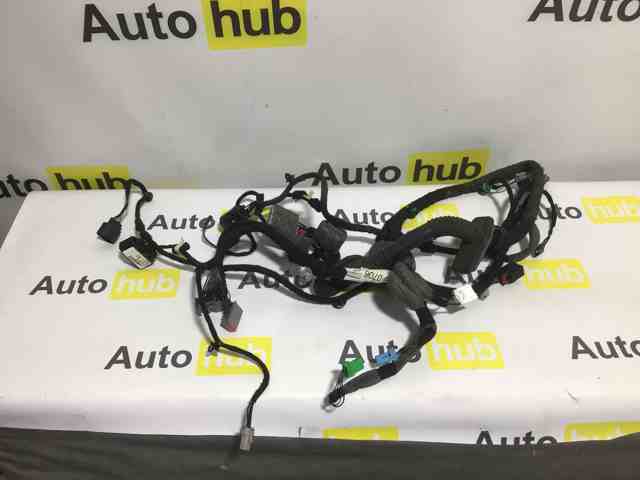 Электропроводка передней двери LR033753 LAND ROVER