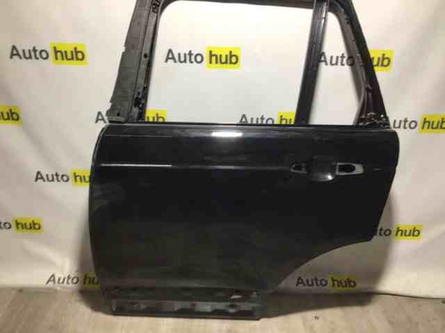 Дверь пассажирская задняя левая LR036403 LAND ROVER