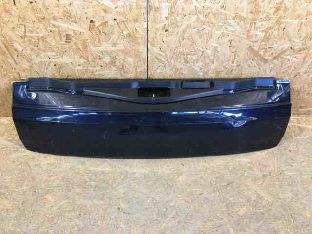 Задняя ляда LR037839 LAND ROVER