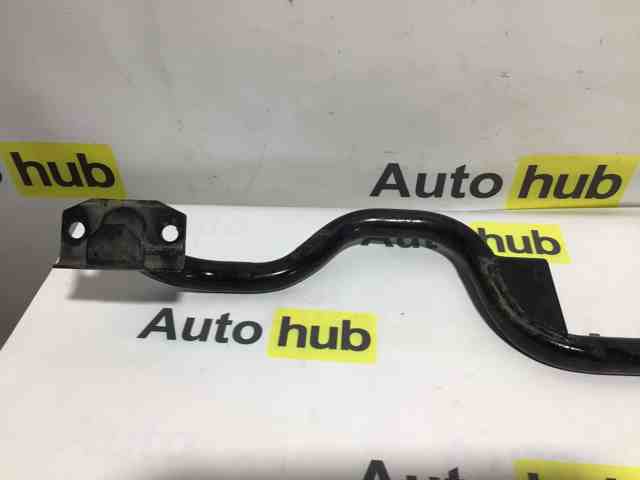 LAND ROVER LR038572 Балка радиатора нижняя в наличии Полтава