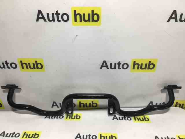 Балка под радиатор нижняя LR038572 LAND ROVER