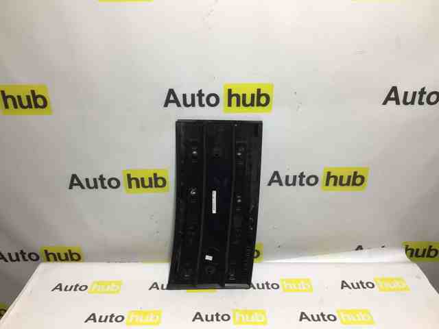 LR038863 LAND ROVER Молдинг двери передней правой купить в Запорожье