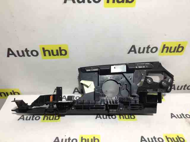 LR044793 LAND ROVER купить в Ужгород