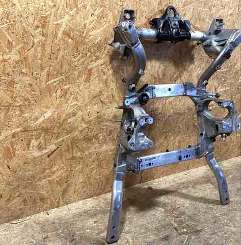 LR060034 LAND ROVER Балка передней подвески (подрамник) купить в Черкассы