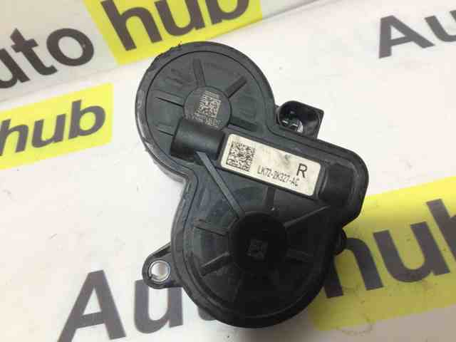 LR061382 LAND ROVER Мотор привода тормозного суппорта заднего купить в Винница