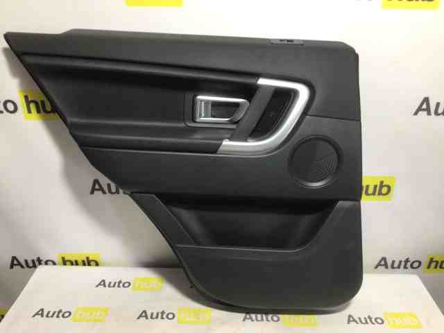 Облицовка задней левой двери LR064210 LAND ROVER