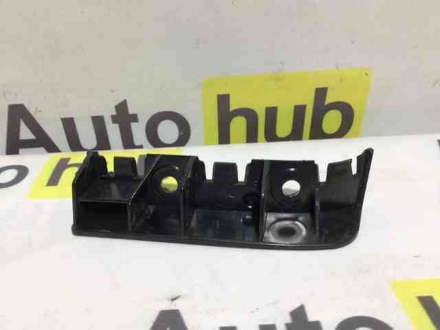 LR066744 LAND ROVER Кронштейн бампера заднего правый купить в Ровно