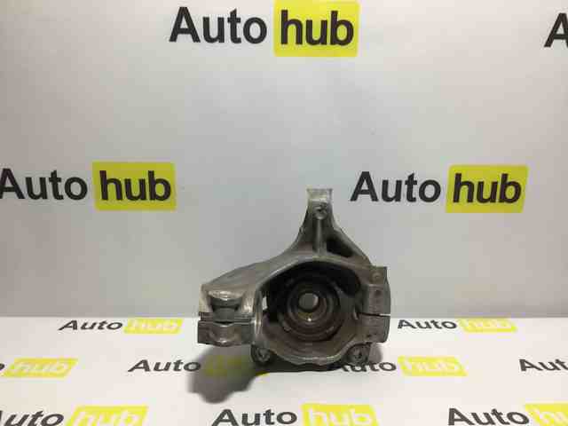 LR087153 LAND ROVER Цапфа передняя правая купить в Сумы