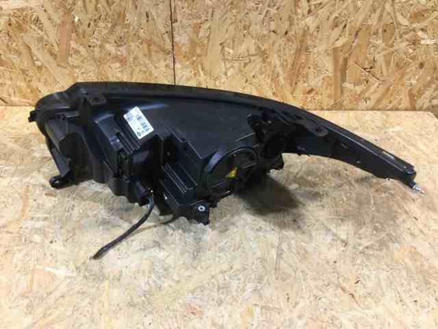 LR090395 LAND ROVER Левая фара купить в Каменское
