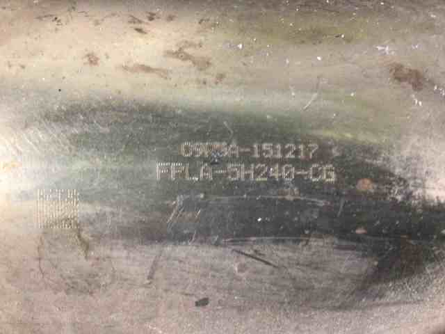 LR095075 LAND ROVER Передняя часть глушителя купить в Запорожье