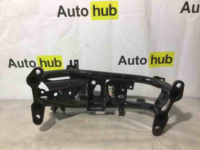 Крепление коробки передач LR105303 LAND ROVER