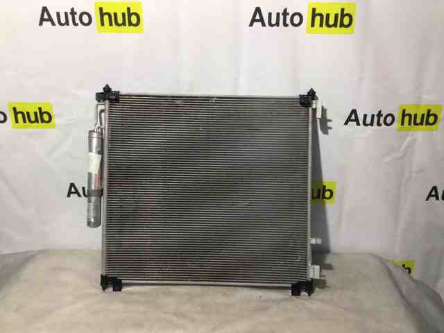 Радиатор кондиционера LR106642 LAND ROVER
